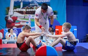 Леонид Спиридонов предложил включить мас-рестлинг в программу летней Спартакиады России