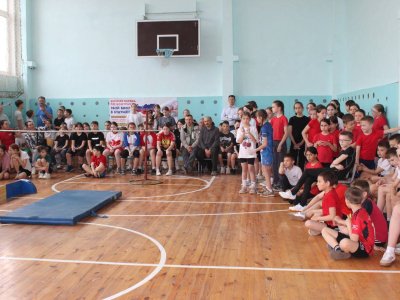 Памяти российского офицера И. Р. Чепунова посвятили соревнования по мас-рестлингу школьники Чувашии