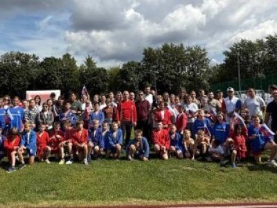 День физкультурника отметили в Люберцах мастер-классами по мас-рестлингу