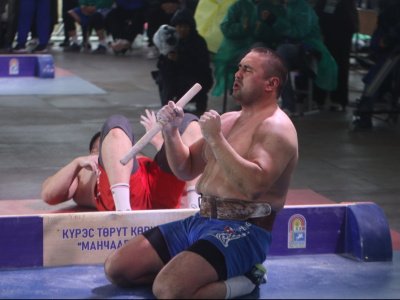 Автомобиль в подарок. Эрчим Баппагай стал абсолютным чемпионом Игр Манчаары