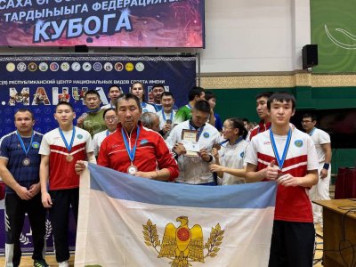 Победители Первой и Высшей лиг Кубка Федерации по мас-рестлингу в Якутии