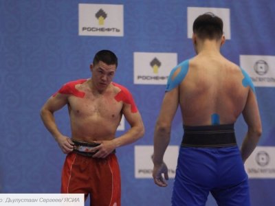 Мас-рестлер Василий Захаров: «С Дьулустаном Ноговицыным не боролся даже на тренировках»