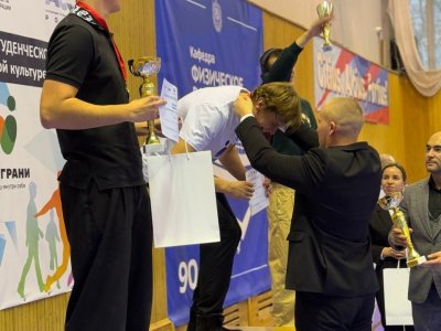 Люберецкие мас-рестлеры провели турнир для адаптивных спортсменов