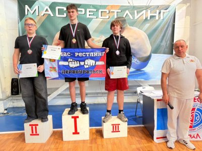 Итоги Первенства и Чемпионата Уральского федерального округа по мас-рестлингу