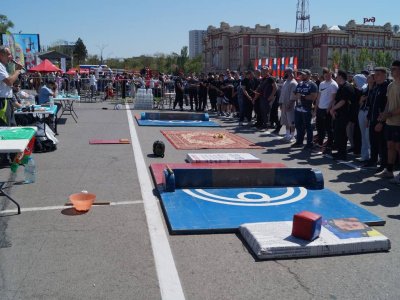 "Кубок 1 мая по мас-рестлингу" проведен в Ростове-на-Дону