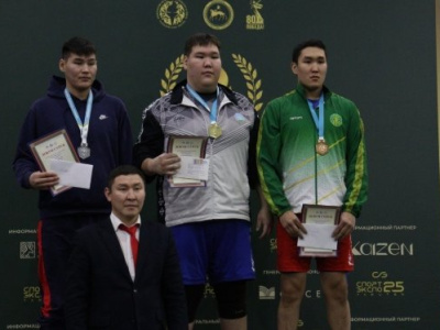 Выявлены абсолютные чемпионы Якутии по мас-рестлингу