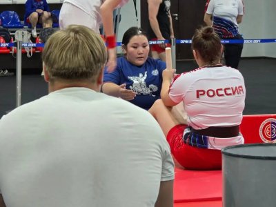 В Сочи состоялись Всероссийские соревнования по мас-рестлингу памяти олимпийского чемпиона Р.М. Дмитриева.