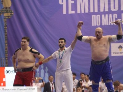 Якутские мас-рестлеры завоевали четыре золота чемпионата России 