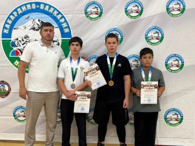 Герою Нартского эпоса, мудрому кузнецу Тлепшу посвятили турнир по мас-рестлингу в Кабардино-Балкарии