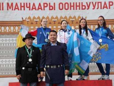 Первый из Анабара, и 26 лет ради золота. Мас-рестлеры разыграли медали Игр Манчаары