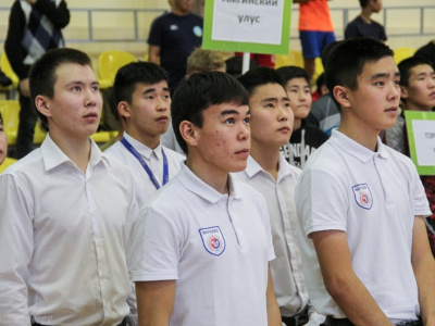 Юношеский турнир по мас-рестлингу собрал в Якутске 188 ребят