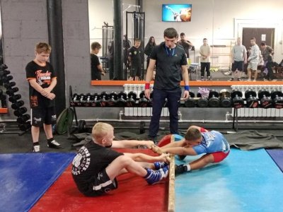 В п. Кукуштан проведен турнир по мас-рестлингу на Кубке Поддубного по богатырскому спорту