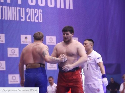 В финале он победил Ивана Галкина из Калужской области