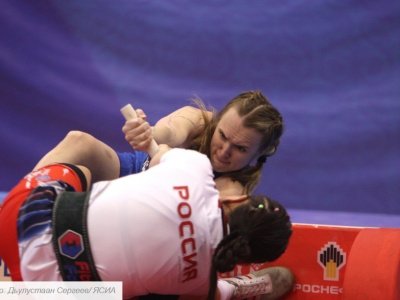 Реванши и сенсации. Мас-рестлеры Якутии завоевали еще шесть золотых медалей чемпионата России